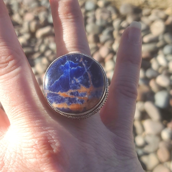 New Oversized Sodalite 925 Silver Ring. - Picture 8 of 12